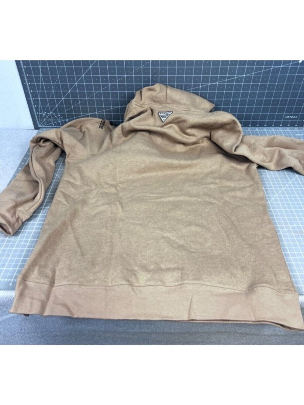 Columbia Men's PHG Game Flag II Hoodie, Sahara/Cordovan Big Game Flag Sz. M - Picture 5 of 11